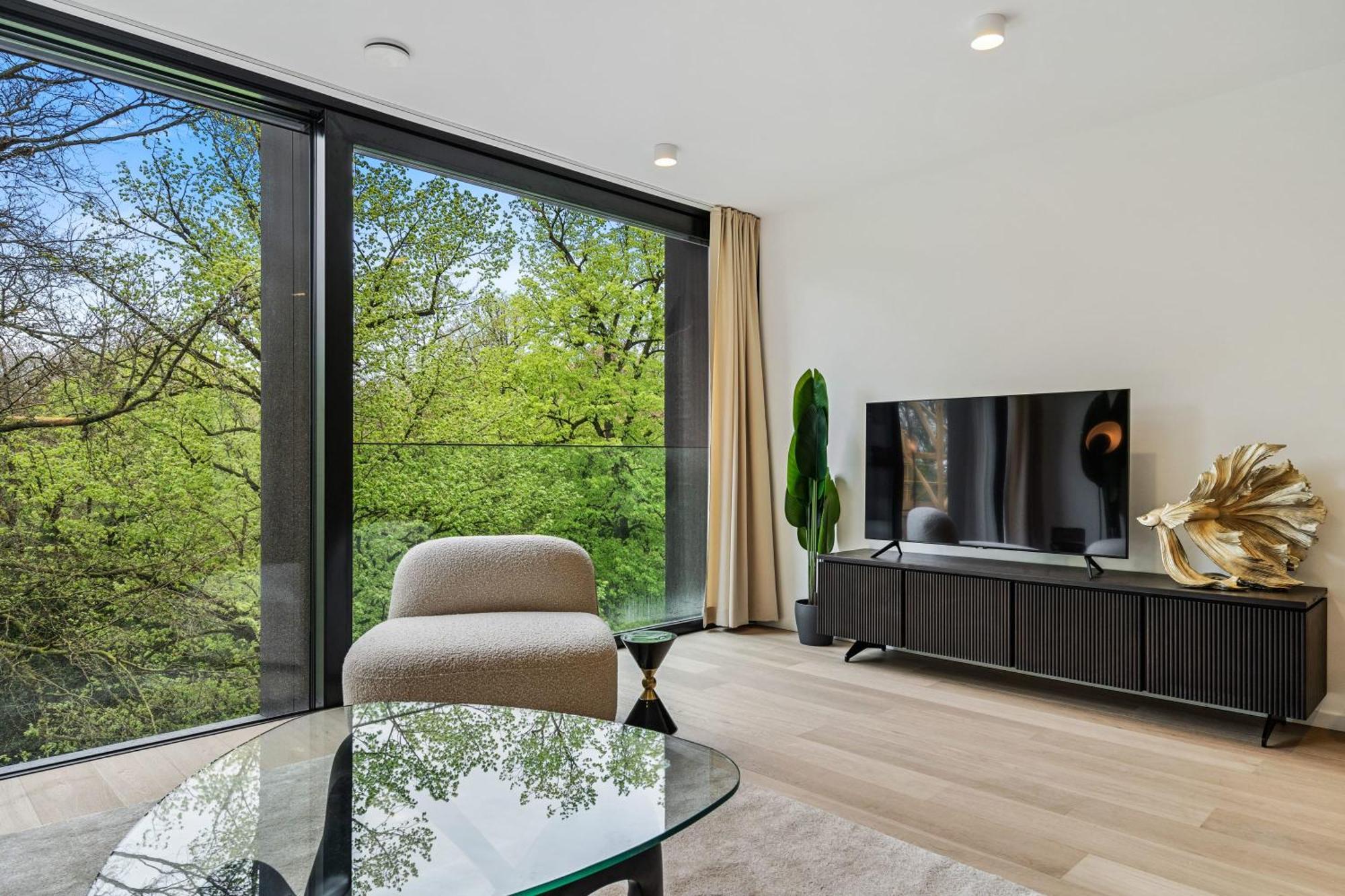 Spacious 6Th-Floor Gem: Modernity Meets Comfort Люксембург Екстер'єр фото